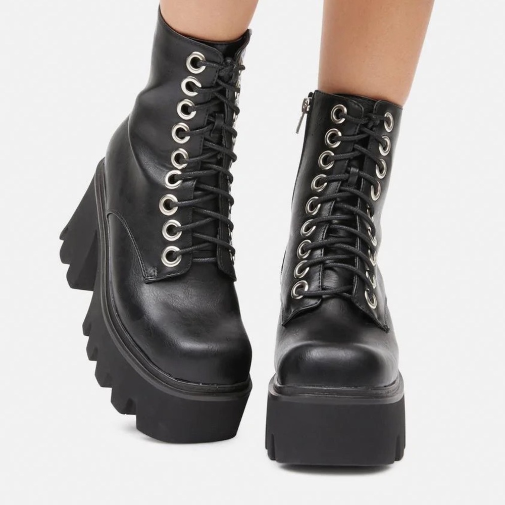 Lamoda Lace Up Platform Booties!